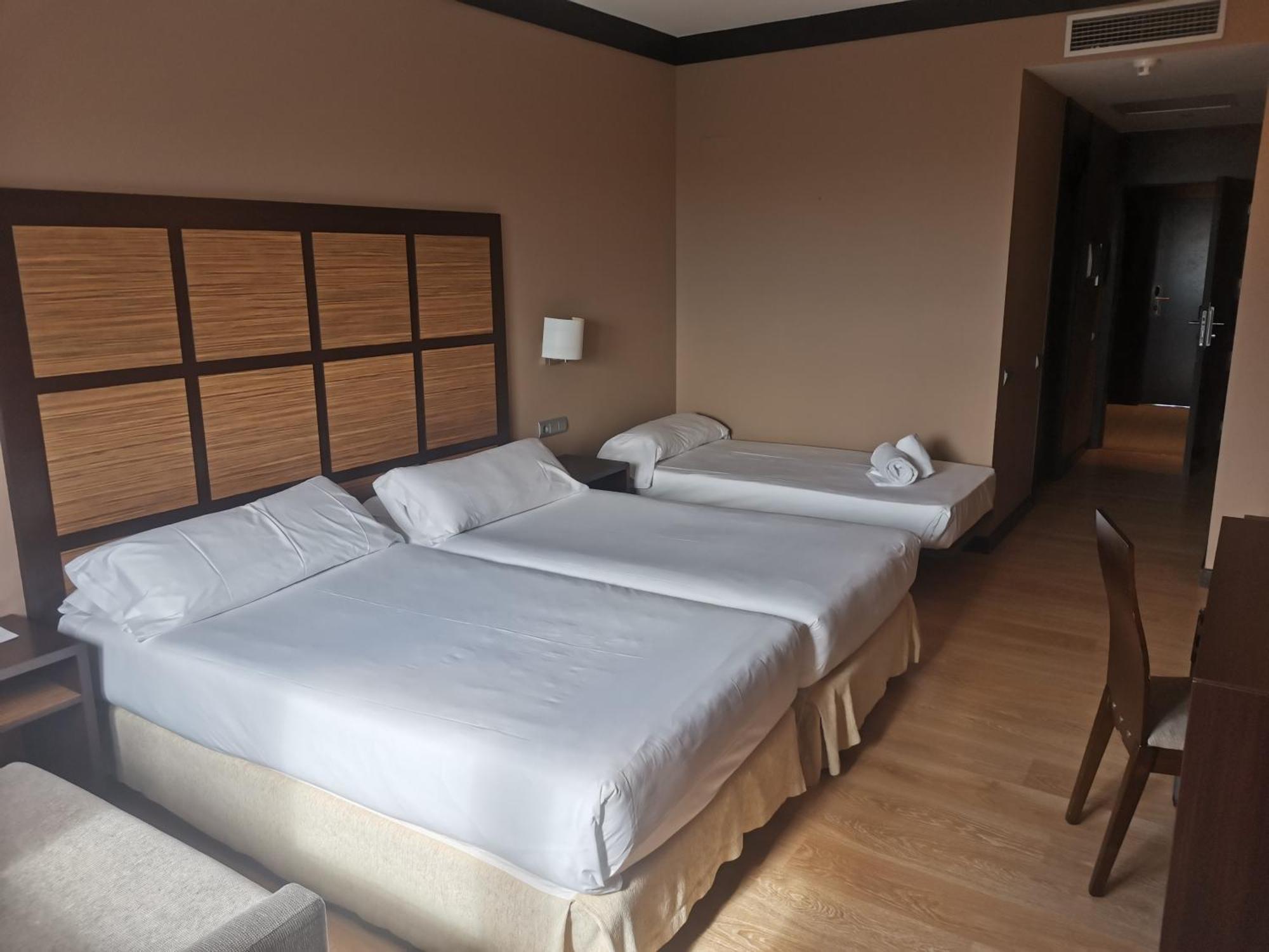 Aparthotel Attica 21 Valles Sabadell Luaran gambar